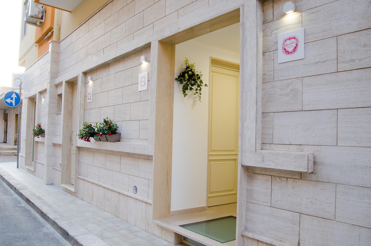 Le Stagioni Vila Massafra Exterior foto